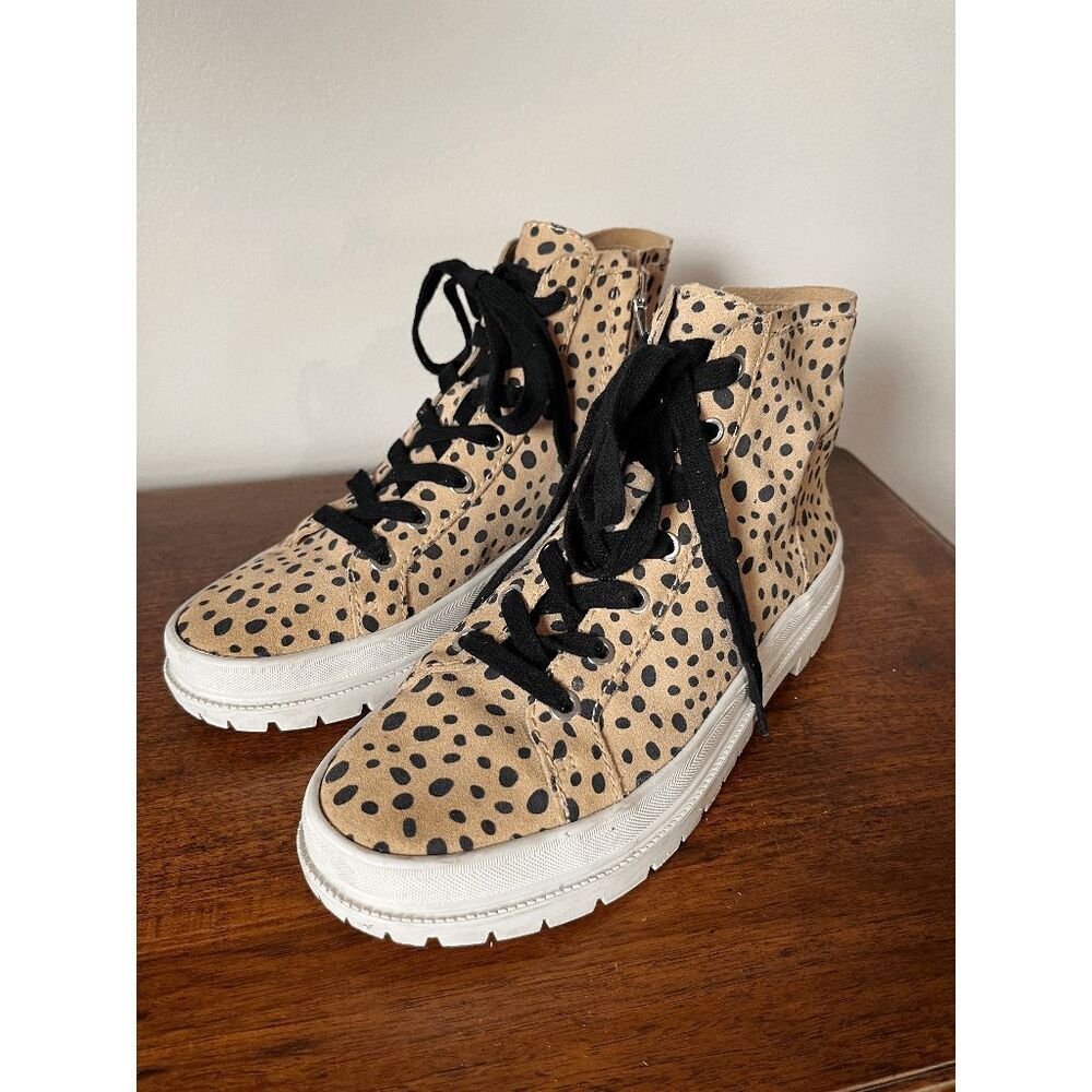 Dolce Vita Cheetah Print Ankle Boots Leather Chunky Lug Sole SZ 8